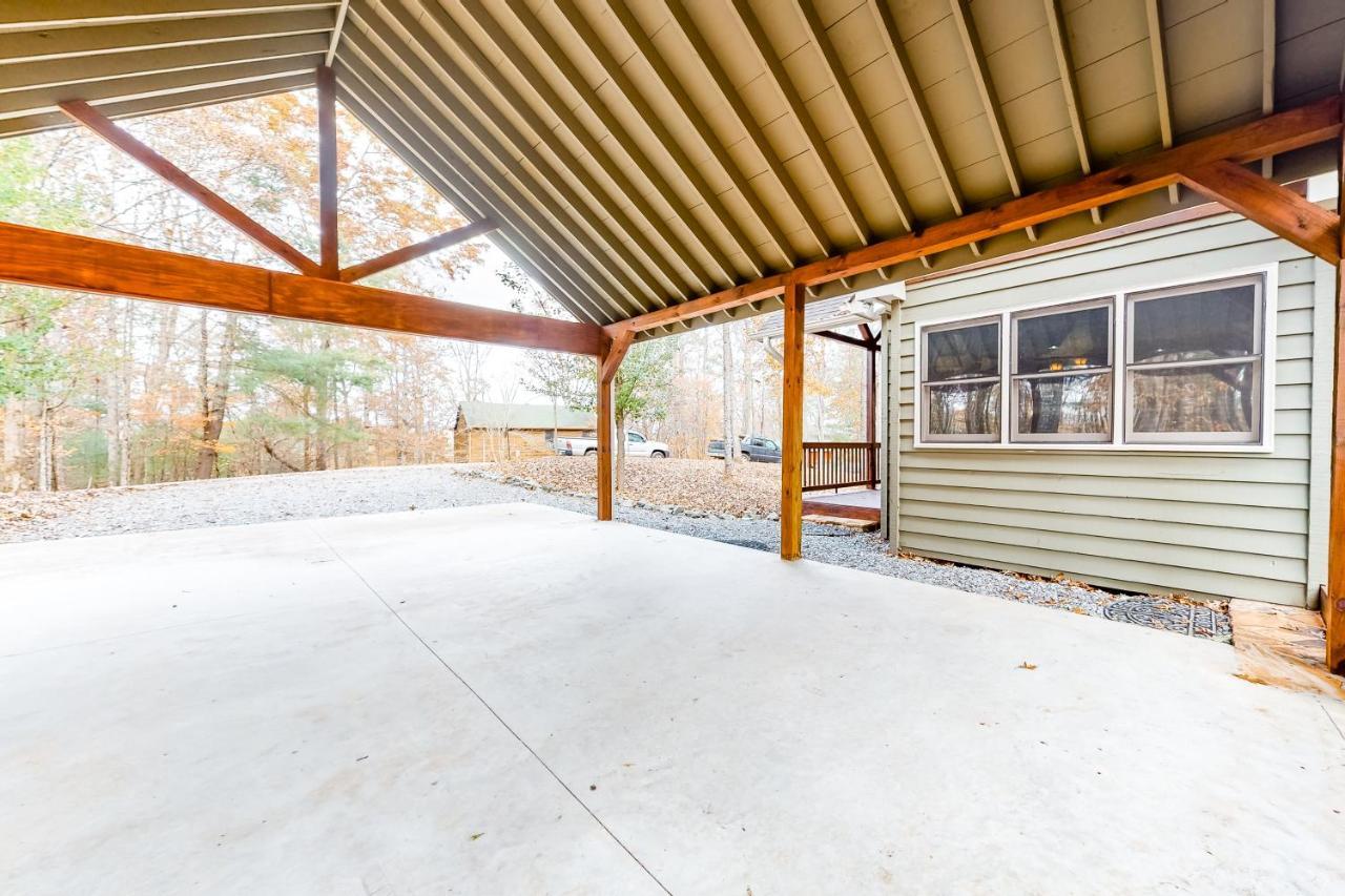 Bearfoot Lodge Ellijay Buitenkant foto