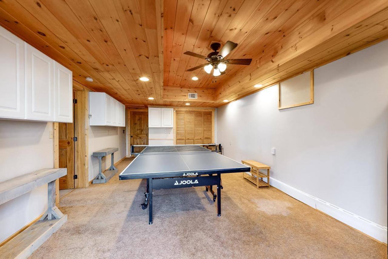 Bearfoot Lodge Ellijay Buitenkant foto