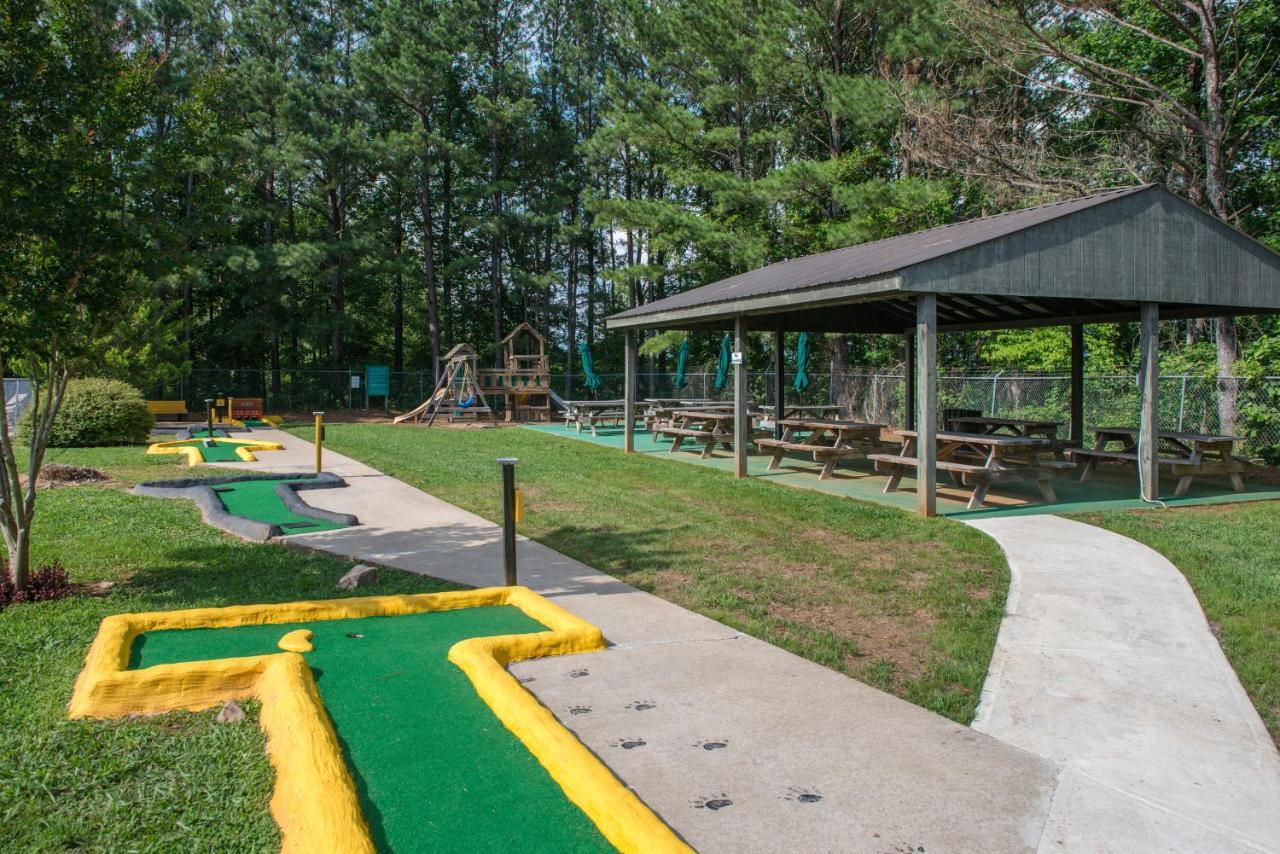 Bearfoot Lodge Ellijay Buitenkant foto